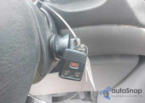 2008 Ford E-350 Super Duty Commercial/Recreational z USA, uszkodzony, nr VIN 1FTSE34S78DB49162